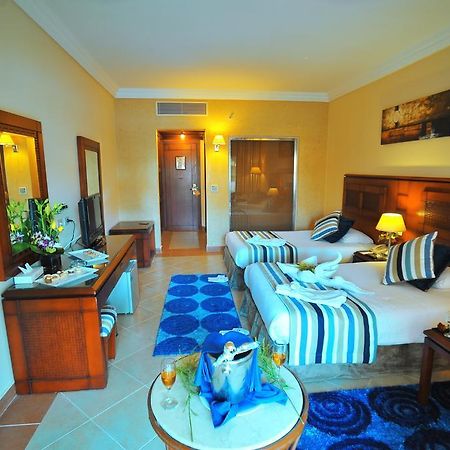 Sea Beach Aqua Park Resort Managed By Blue Resorts シャルム・エル・シェイク エクステリア 写真